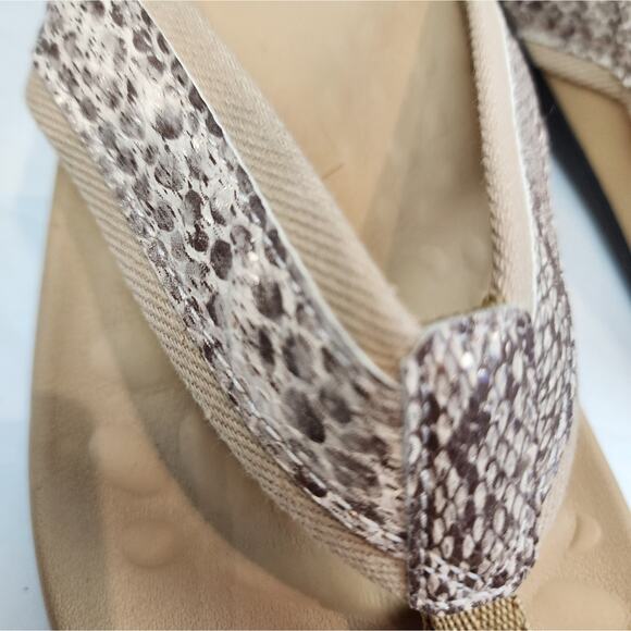 Orthotic Flip Flops Women's Plantar Fasciitis Sandals Arch Support Sandals 9 New - Picture 3 of 8